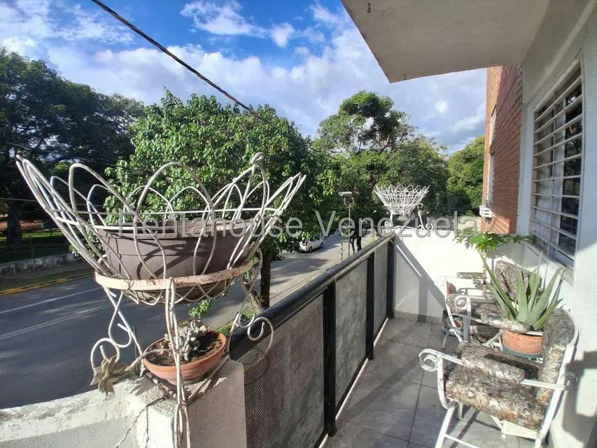 Apartamento (1 Nivel) en Alquiler en Zona Este, Lara - 22
