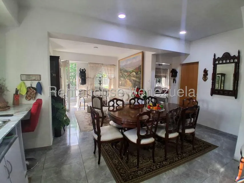 Apartamento (1 Nivel) en Alquiler en Zona Este, Lara - 4