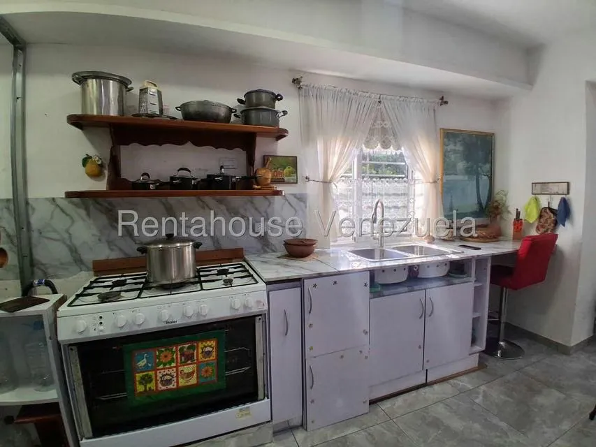 Apartamento (1 Nivel) en Alquiler en Zona Este, Lara - 10
