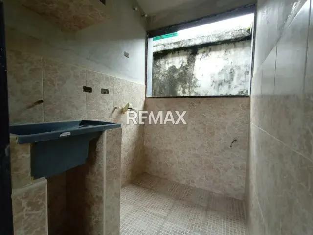 Venta Edificio Obra Gris Tres Niveles Calle del Medio Palo Gordo - 11