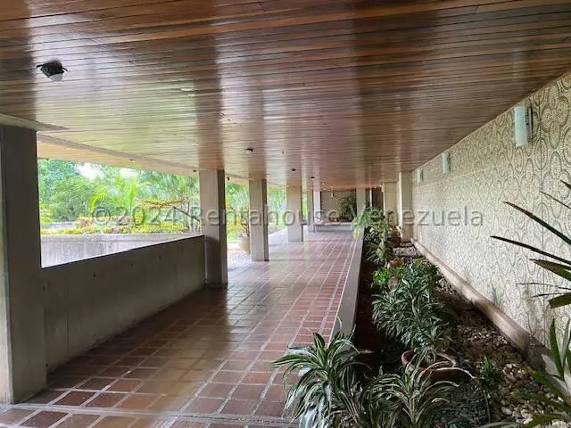 Apartamento (1 Nivel) en Venta en Santa Gertrudis, Distrito Metropolitano - 3