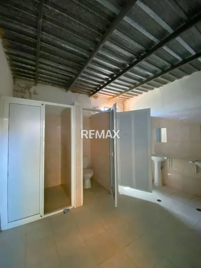 GALPÓN COMERCIAL + TERRENO EN LA AV. JUAN BAUTISTA ARISMENDI, MUNICIPIO GARCÍA, ISLA DE MARGARITA - 11
