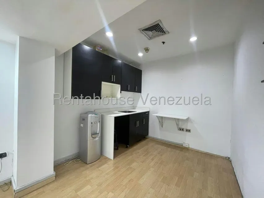 Local Comercial en Alquiler en Chacao, Distrito Metropolitano - 15