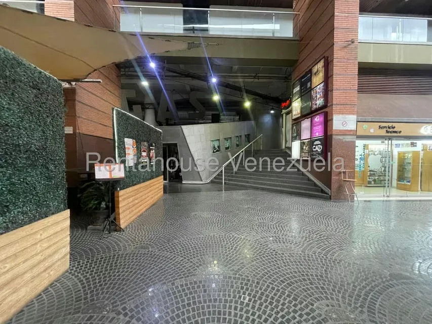 Local Comercial en Alquiler en Chacao, Distrito Metropolitano - 4