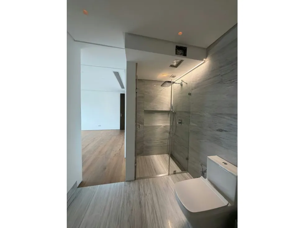 Apartamento en Venta - Urb San Marino Campo alegre - 55