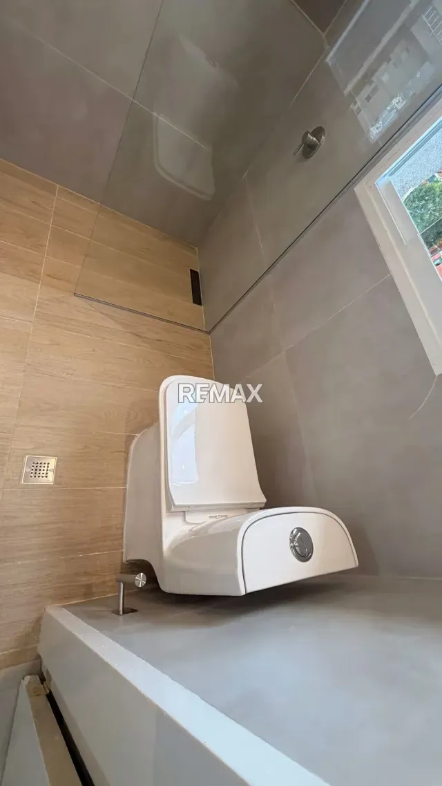 Apartamento en Alquiler Colinas De Bello Monte 1H,2B, 1E - 17