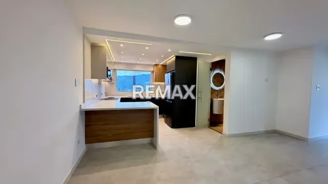 Apartamento en Alquiler Colinas De Bello Monte 1H,2B, 1E - 7
