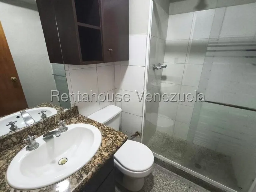 Apartamento (1 Nivel) en Alquiler en Metropolitano Javier, Lara - 23