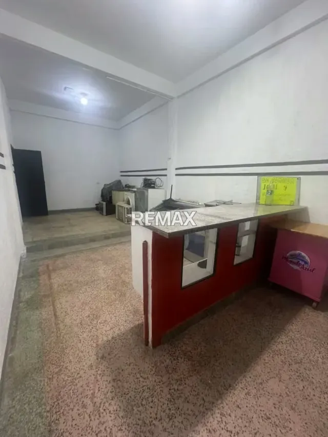 Local comercial en alquiler en Calle 9 con Av. 15 – Ubicación estratégica en Valera - 2