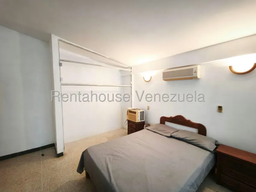 Casa (Duplex) en Venta en Valles de Guaracarima, Aragua - 17