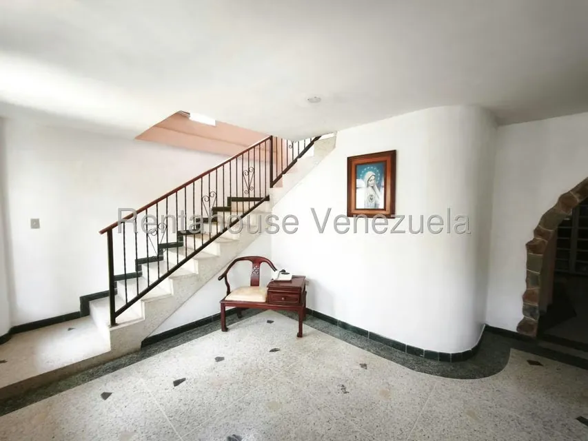 Casa (Duplex) en Venta en Valles de Guaracarima, Aragua - 3