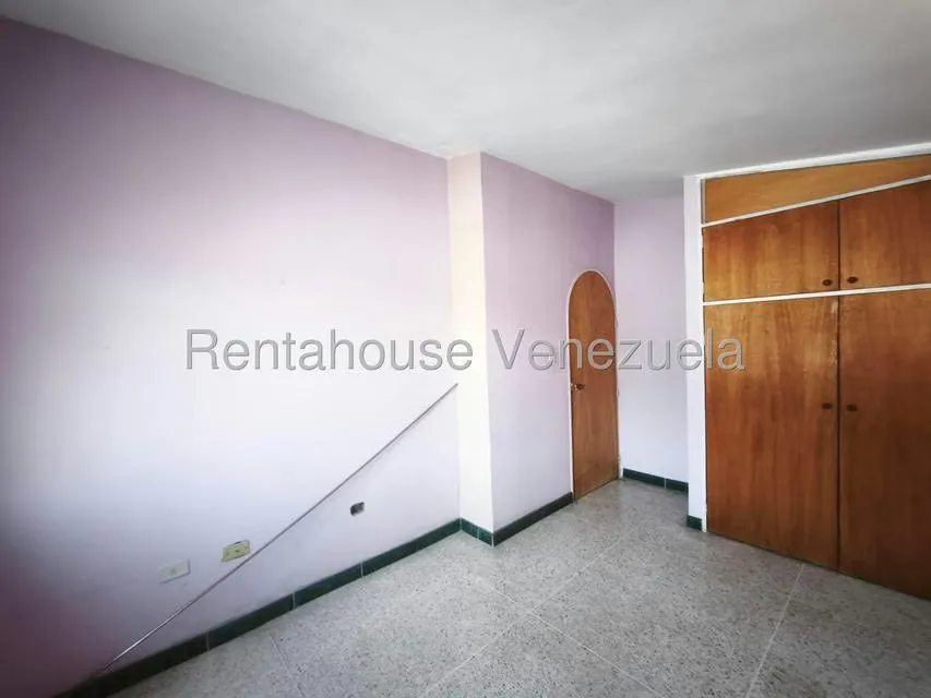 Casa (Duplex) en Venta en Valles de Guaracarima, Aragua - 21