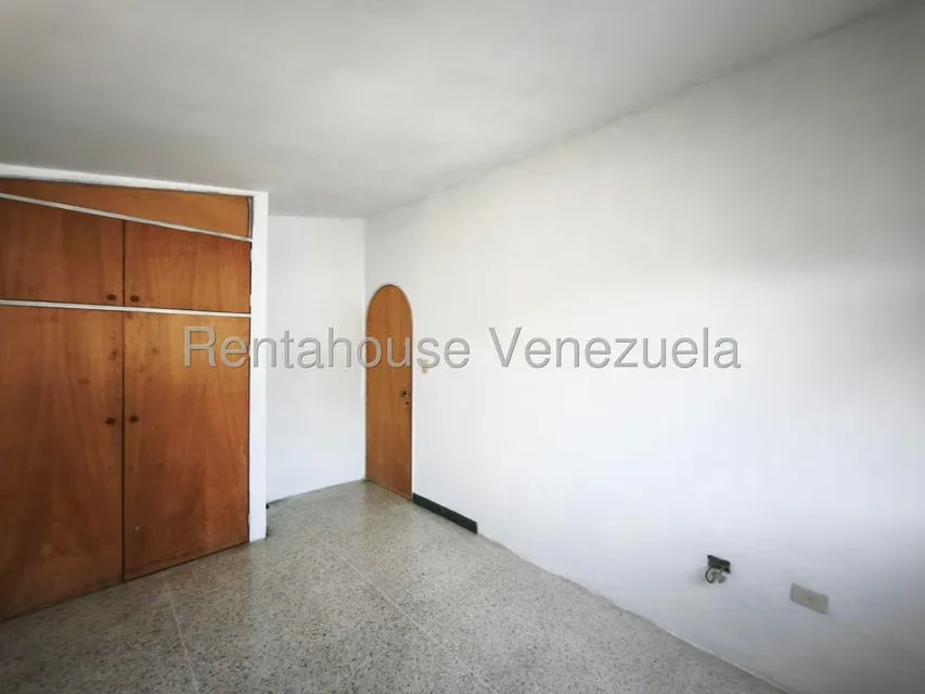 Casa (Duplex) en Venta en Valles de Guaracarima, Aragua - 25