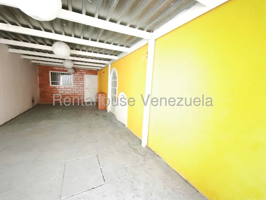 Casa (Duplex) en Venta en Valles de Guaracarima, Aragua - 26