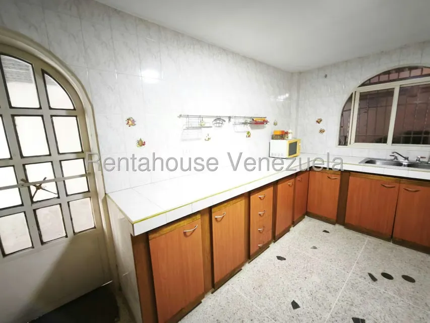 Casa (Duplex) en Venta en Valles de Guaracarima, Aragua - 7