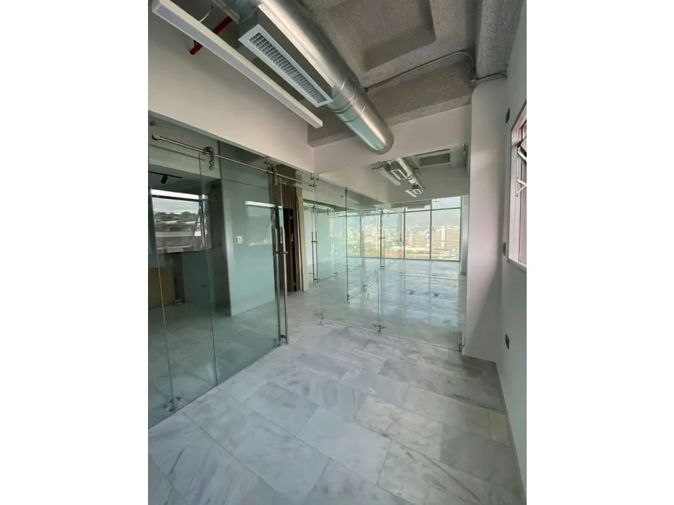 Oficina en alquiler 77m², Nest Tower - 6