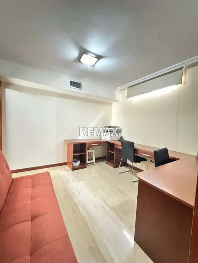 Amplia Habitación equipada para alquiler fijo en Av..Bolivar Lechería - 6