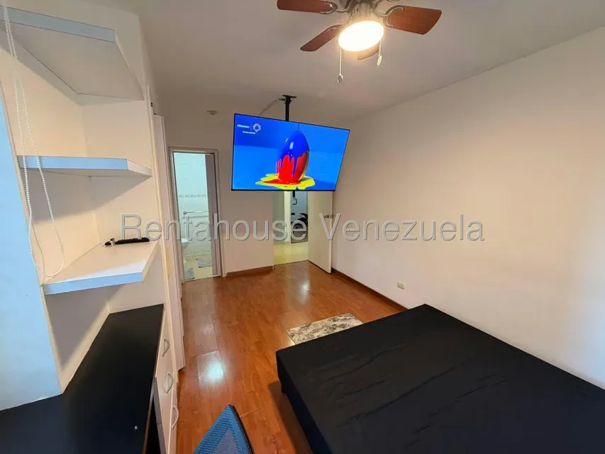 Apartamento (1 Nivel) en Alquiler en Los Naranjos del Cafetal, Distrito Metropolitano - 16