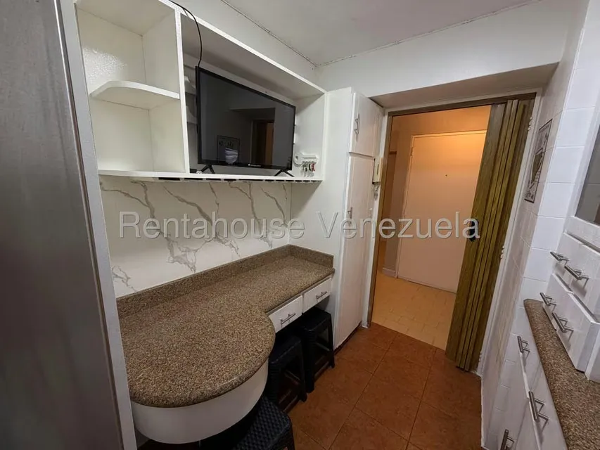 Apartamento (1 Nivel) en Alquiler en Los Naranjos del Cafetal, Distrito Metropolitano - 7