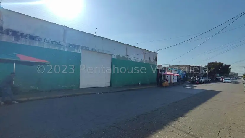 Comercial (Galpon - Deposito) en Venta en 23 de Enero, Aragua