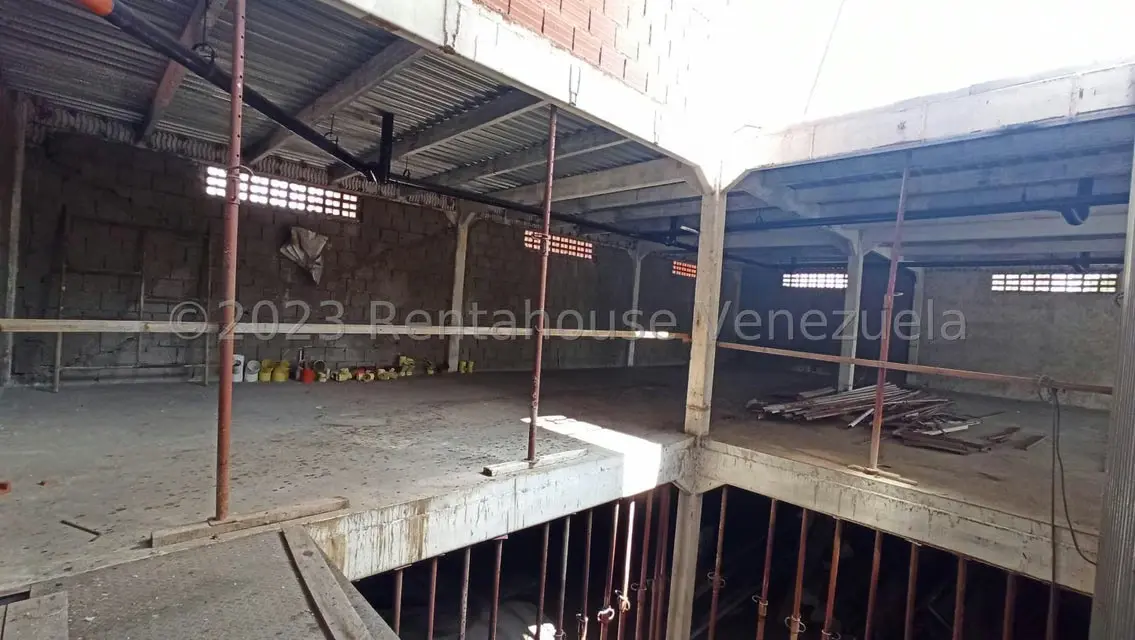 Galpon - Deposito en Alquiler en El Paraiso, Distrito Metropolitano - 2
