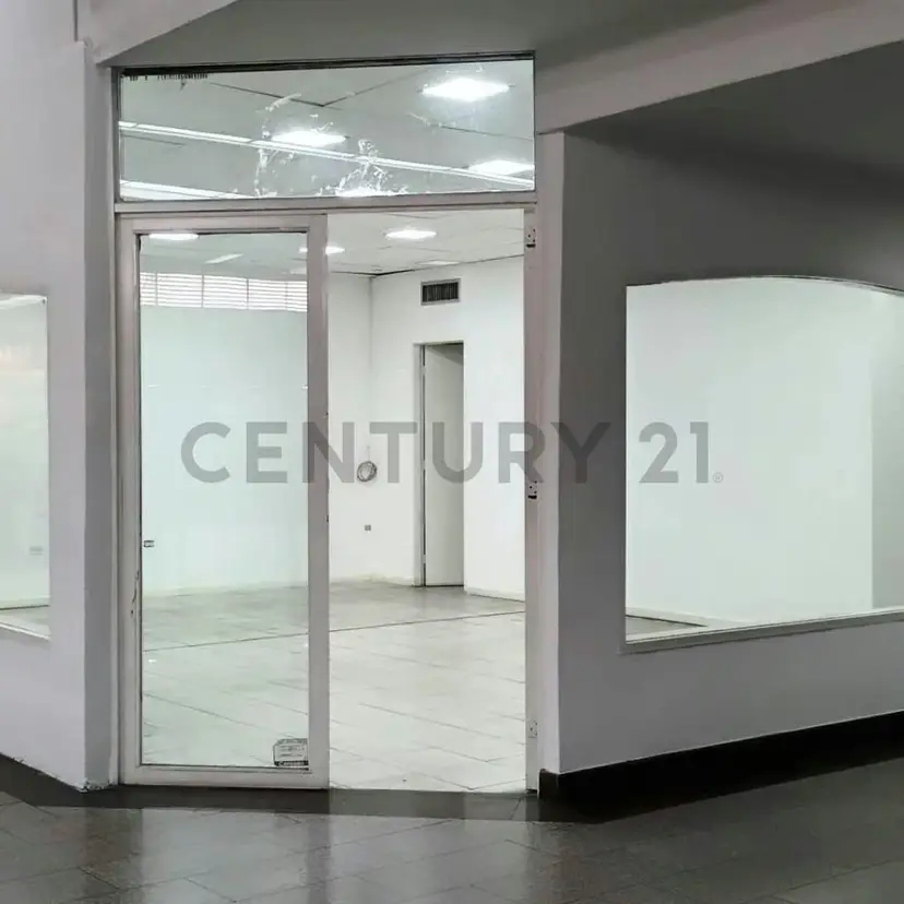 Local Comercial en Venta de 49 m2 en Centro Comercial Plazas las Américas
