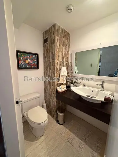 Apartamento (1 Nivel) en Venta en Las Mesetas de Santa Rosa de Lima, Distrito Metropolitano - 12