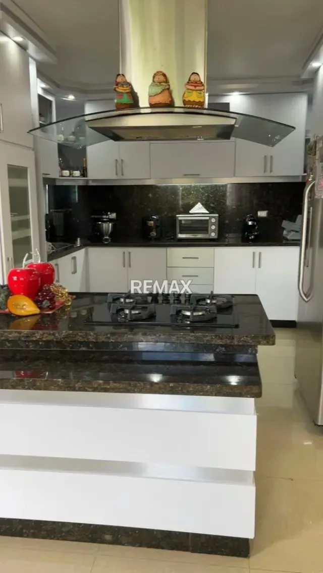 Casa. Venta. Colinas de pirineos - 9