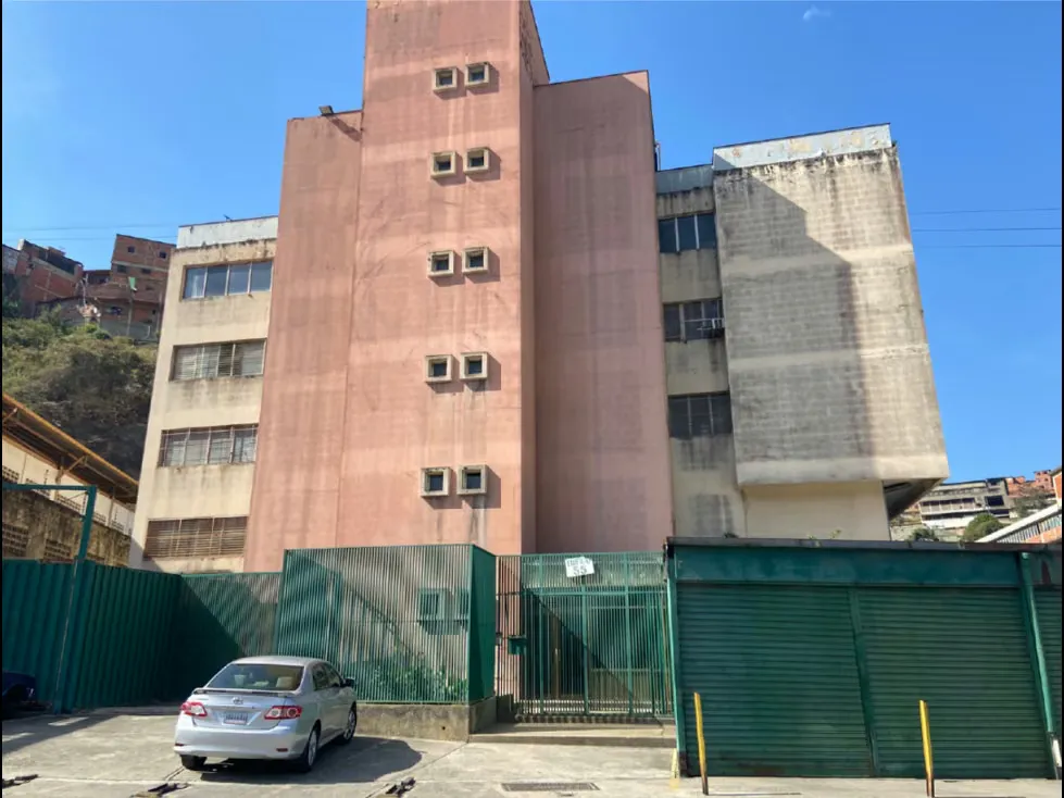 Venta Edificio Industrial Palo Verde 4500m2 - 2