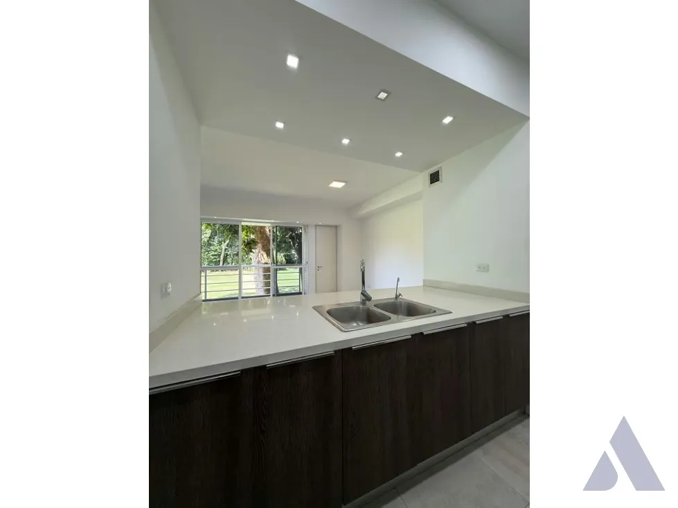 Vendo apartamento 100m2 Los Naranjos de Las Mercedes 0102 - 11