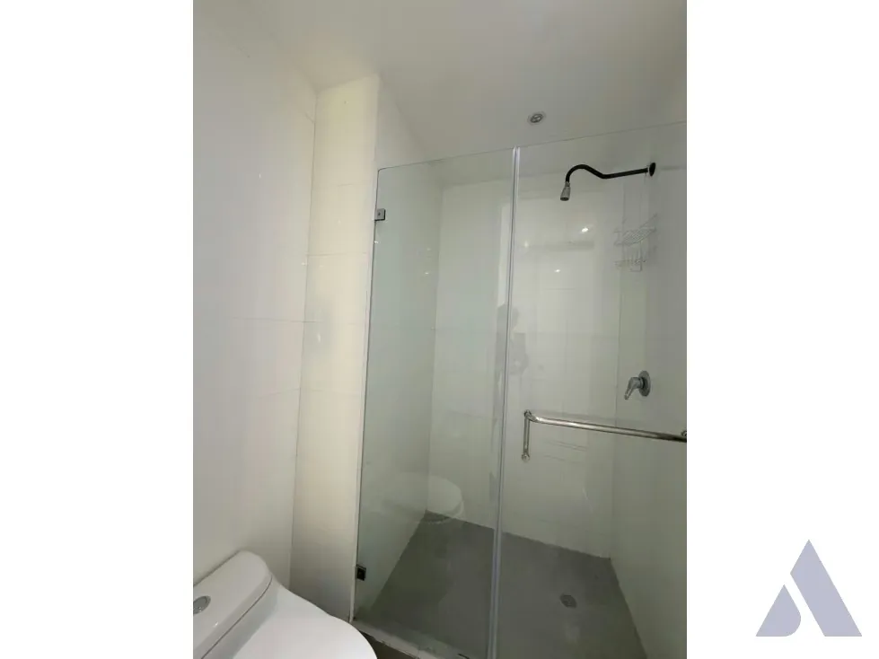 Vendo apartamento 100m2 Los Naranjos de Las Mercedes 0102 - 17