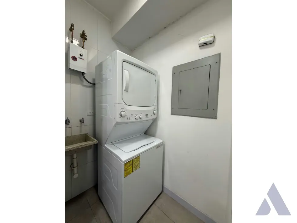 Vendo apartamento 100m2 Los Naranjos de Las Mercedes 0102 - 18
