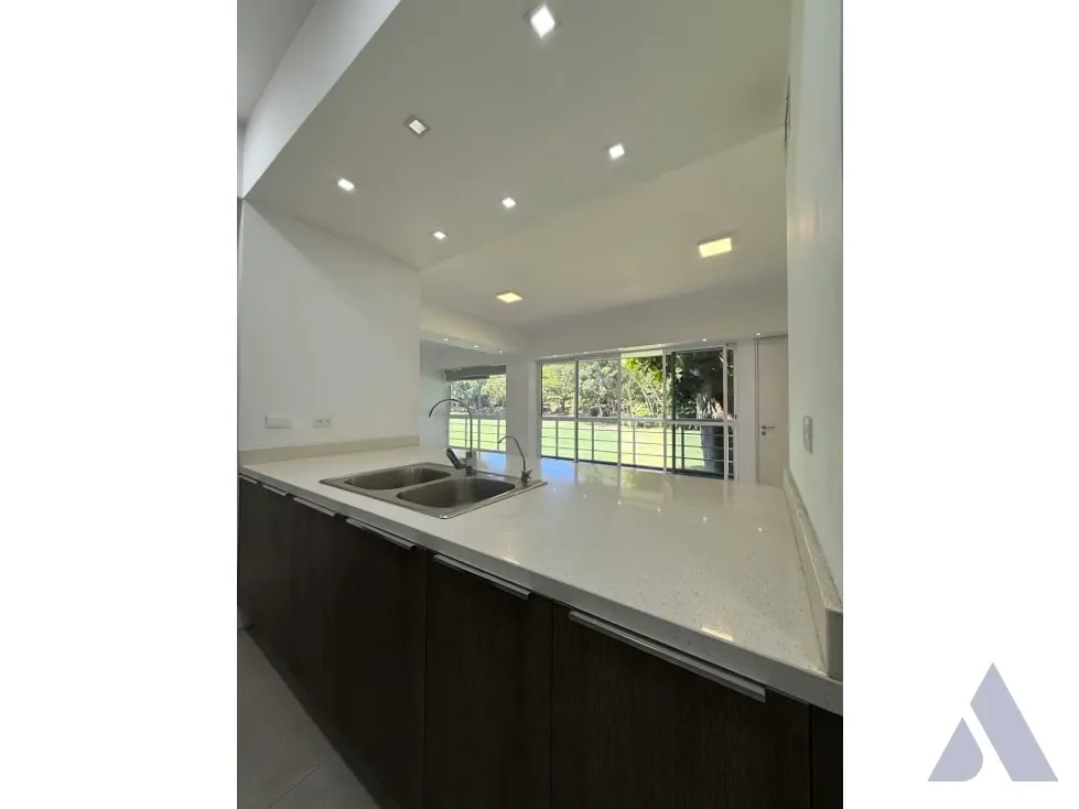 Vendo apartamento 100m2 Los Naranjos de Las Mercedes 0102 - 3