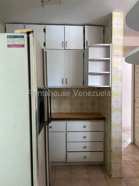 Apartamento (1 Nivel) en Venta en Sabana Grande, Distrito Metropolitano - 25