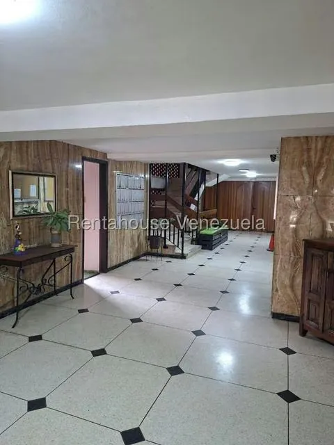 Apartamento (1 Nivel) en Venta en Sabana Grande, Distrito Metropolitano - 4