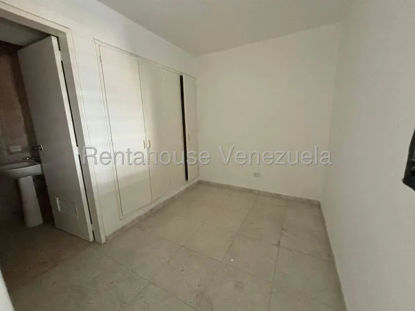 Apartamento (Duplex) en Venta en Lomas del Avila, Distrito Metropolitano - 20