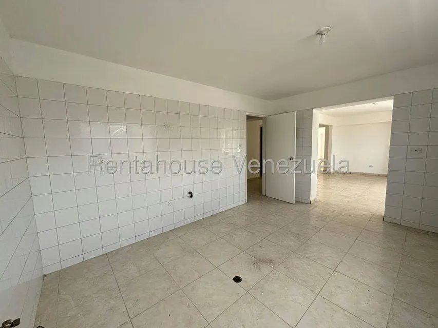 Apartamento (Duplex) en Venta en Lomas del Avila, Distrito Metropolitano - 8