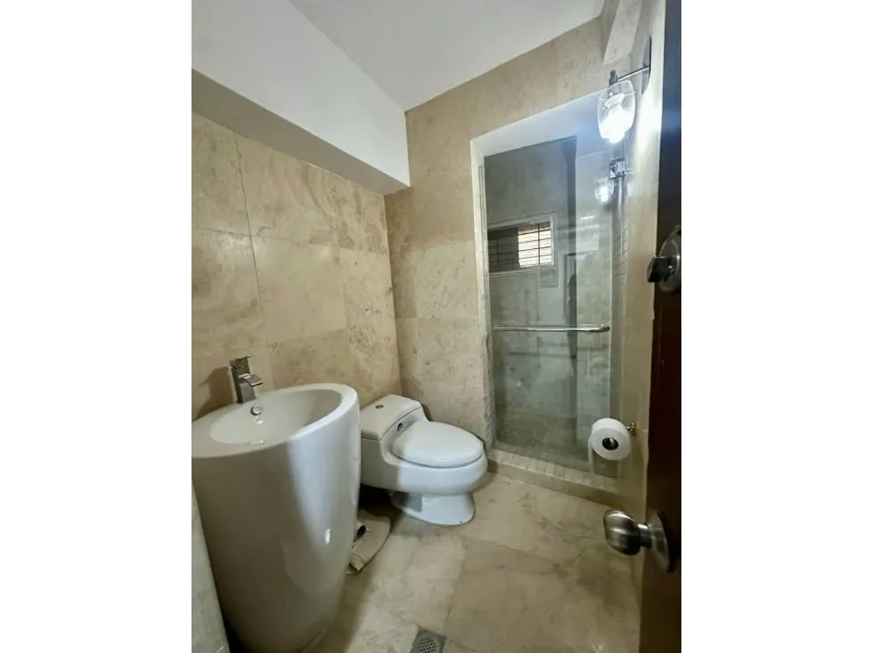 Alquilo casa 765m2 Cumbres de Curumo 2303 - 7