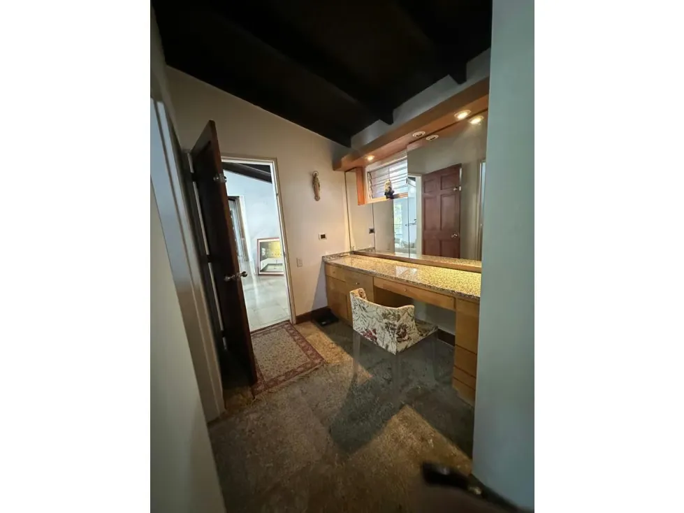 Alquilo casa 765m2 Cumbres de Curumo 2303 - 10