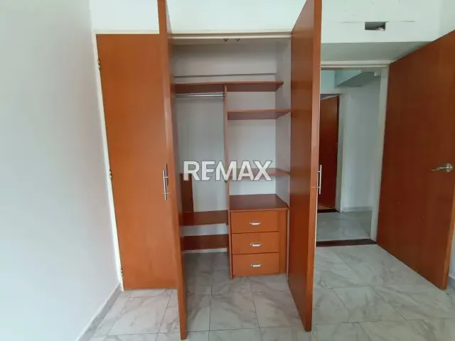 Apartamento en alquiler urb la trigaleña - 12
