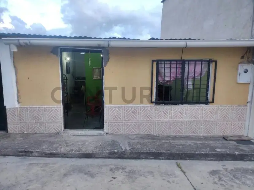 Venta casa en caneyes