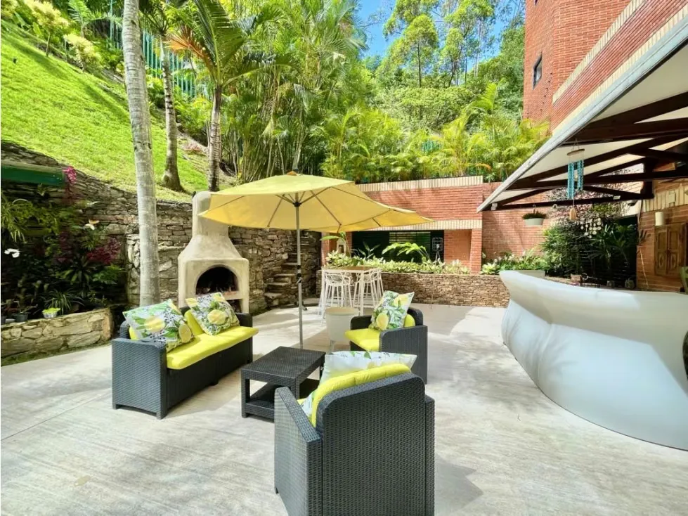 Se vende PB c/ jardín 600m2 Valle Arriba 9006 - 4