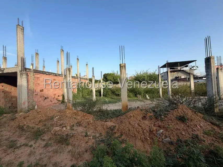 Terreno (Residencial) en Venta en Avenida Intercomunal, Zulia - 2