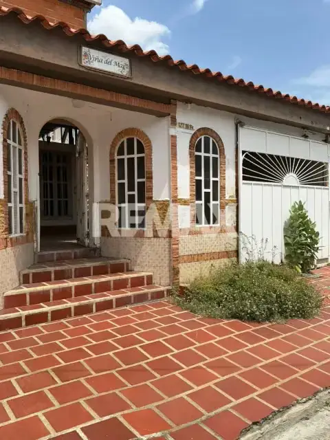 Se vende Casa en urbanización Corinsa, Cagua