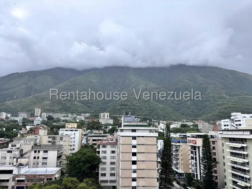 Apartamento (1 Nivel) en Venta en Los Palos Grandes, Distrito Metropolitano - 20