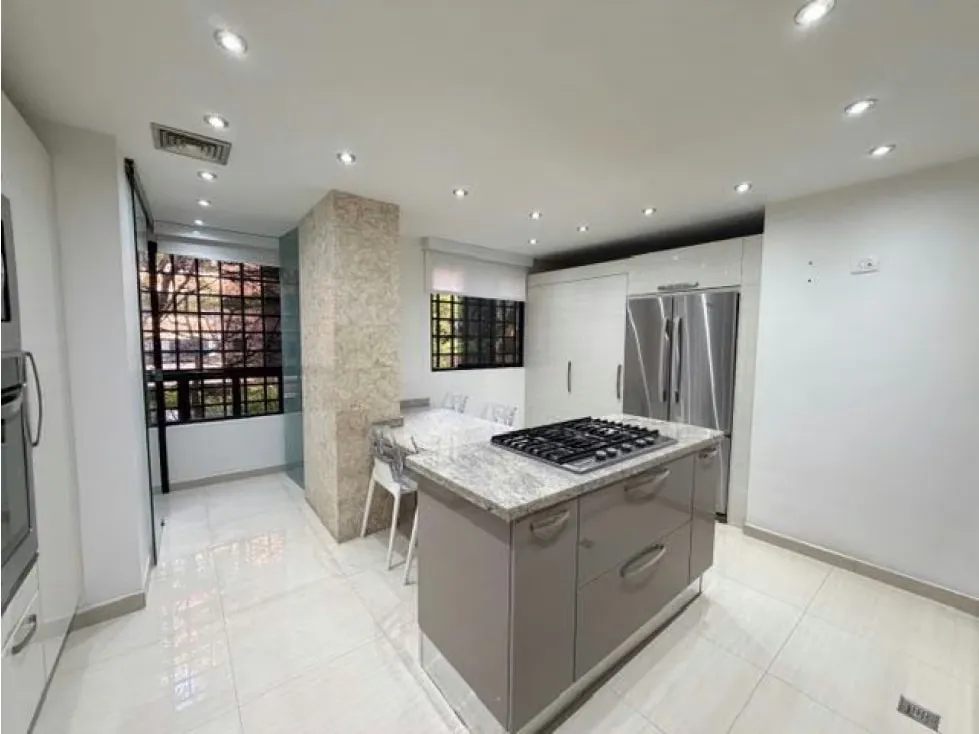 Se vende apartamento 150m2 Colinas de Valle Arriba 9137 - 3