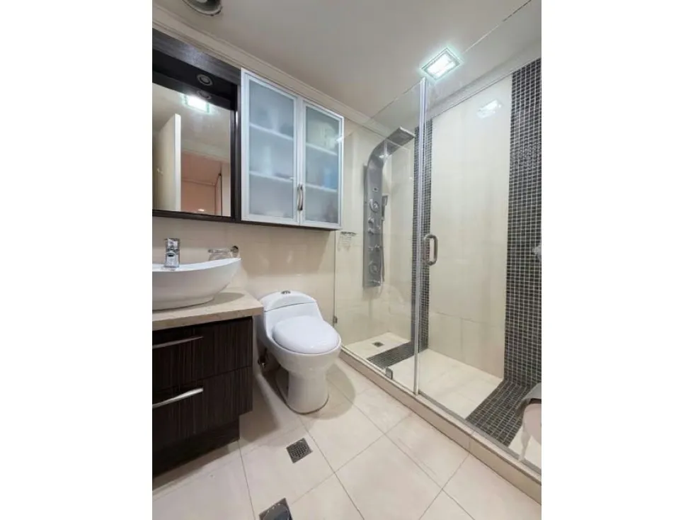 Se vende apartamento 150m2 Colinas de Valle Arriba 9137 - 8