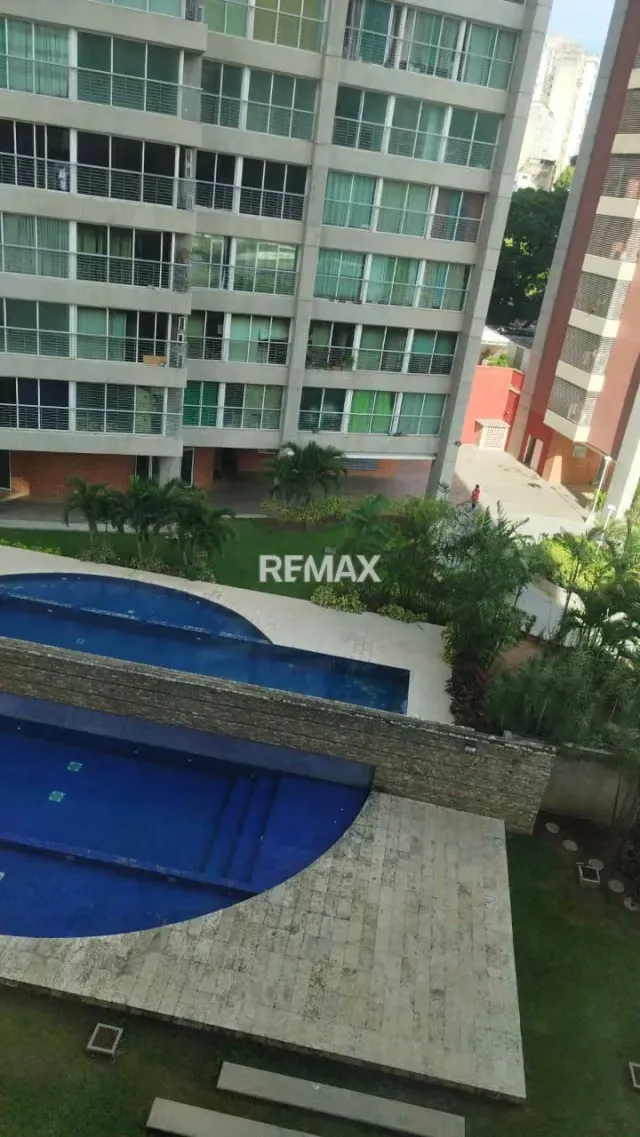 Apartamento en venta en San Bernardino, Caracas - 2