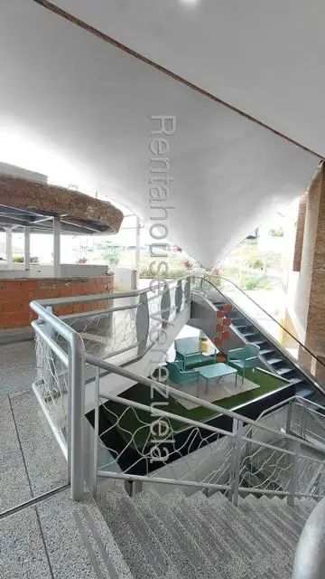Comercial (Local Comercial) en Alquiler en Los Naranjos del Cafetal, Distrito Metropolitano