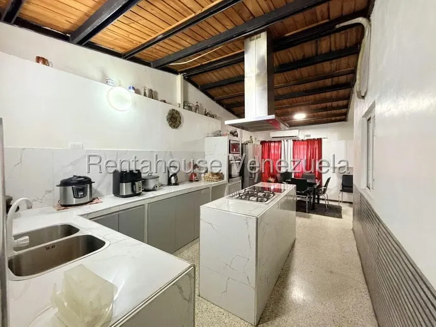 Casa (1 Nivel) en Venta en Las Mercedes, Lara - 33
